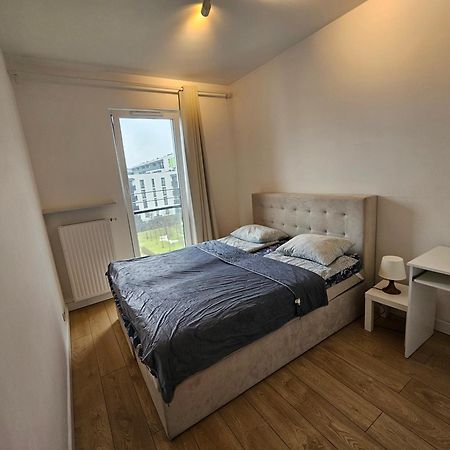 First -- Green Zoliborz Apartment 2 Varşovia Exterior foto