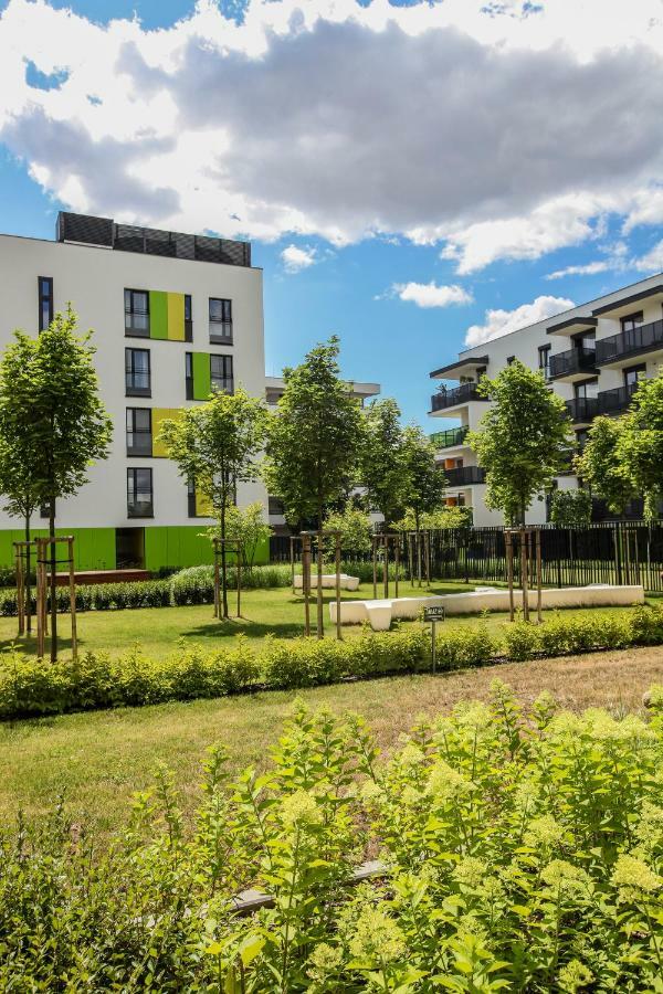 First -- Green Zoliborz Apartment 2 Varşovia Exterior foto